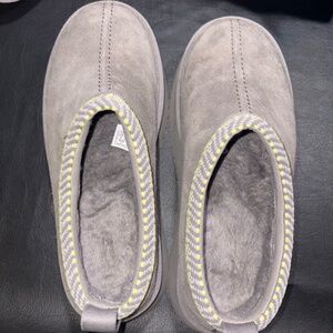 Koolabara Slip ons